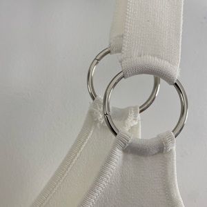 WHITE BODYSUIT WITH RING ACCENT